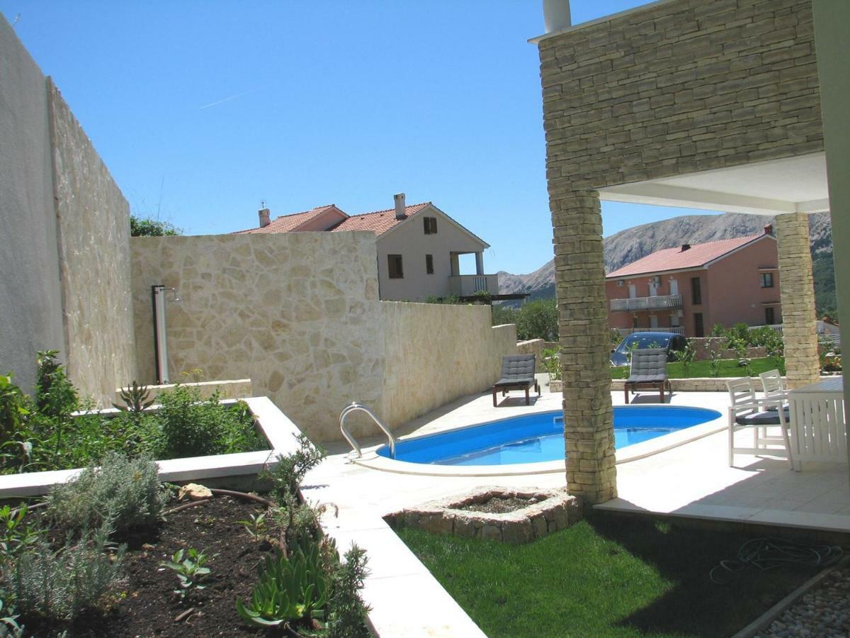 House Sunny Rock Baska Villa ภายนอก รูปภาพ