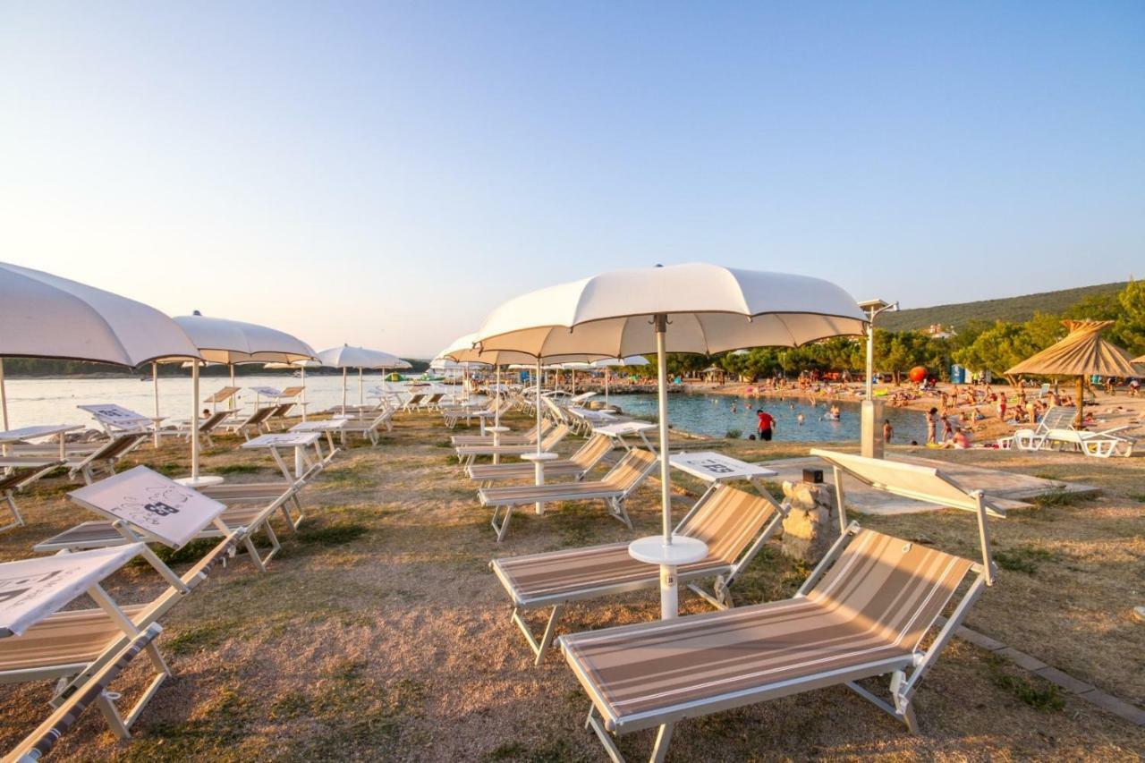 House Sunny Rock Baska Villa ภายนอก รูปภาพ